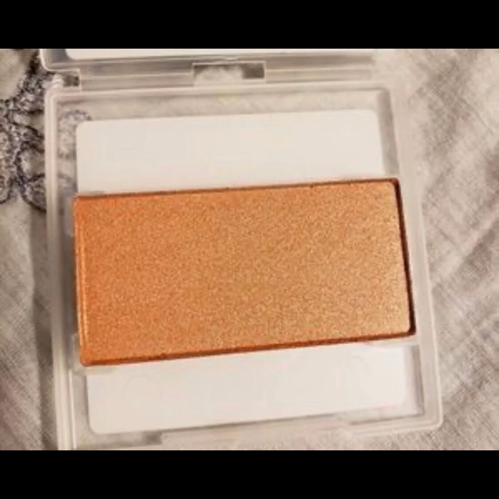 Mary kay highlighter